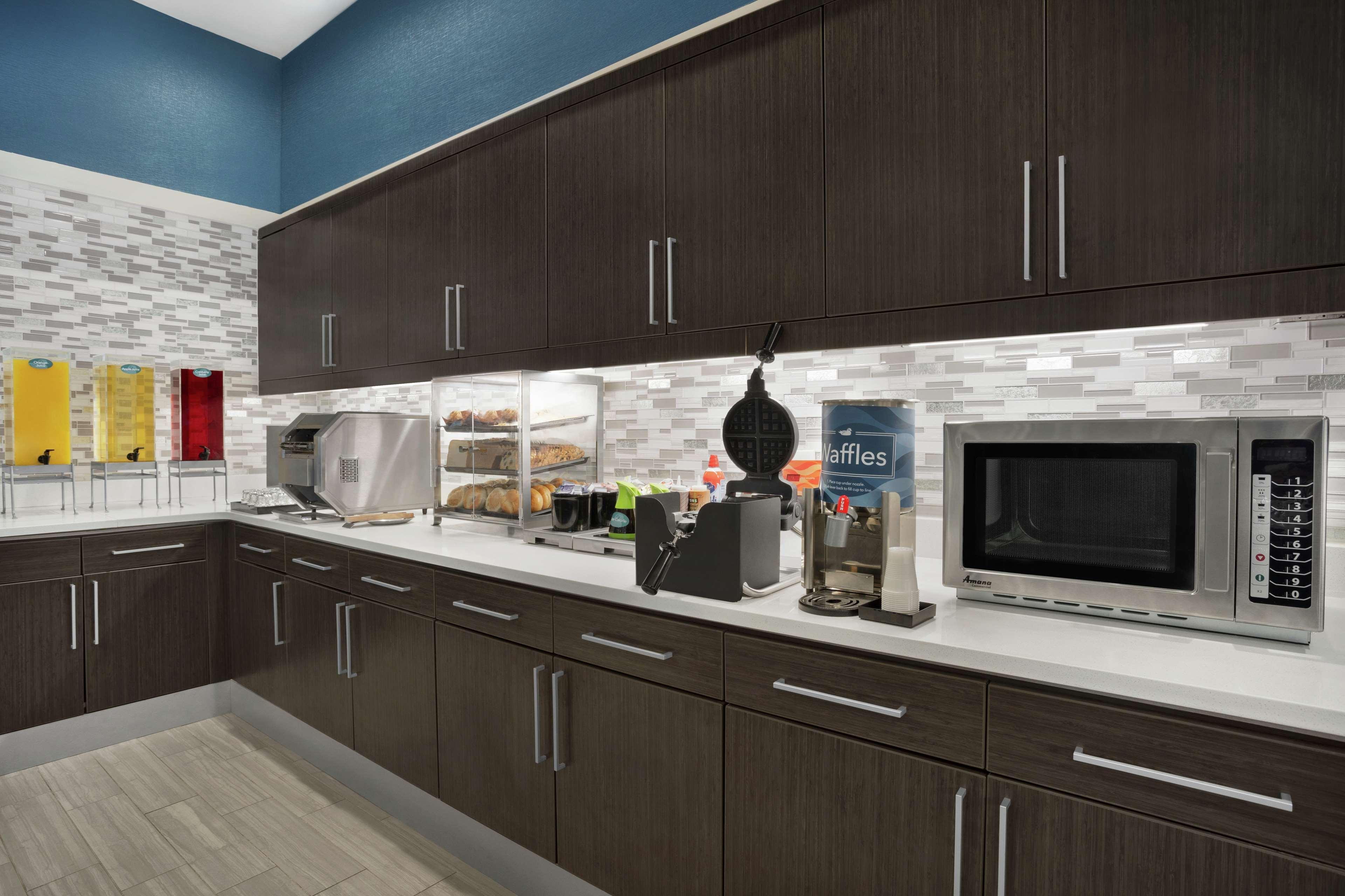 Homewood Suites By Hilton Florence Buitenkant foto